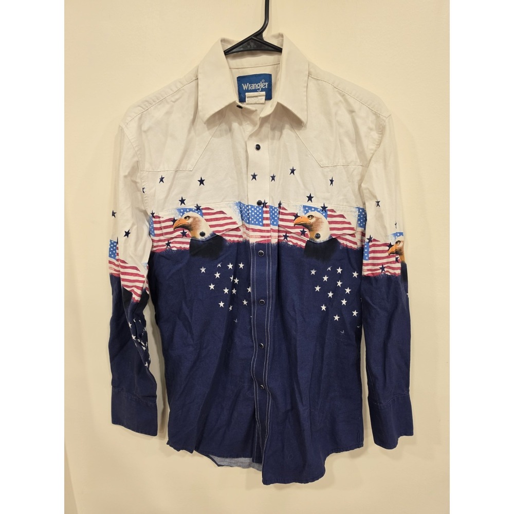 VTG Wrangler Men's Pearl Snap Western Rodeo Cowboy Ranch Shirt SM Flags USA RARE
